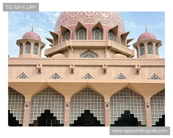 了解马来西亚云顶赌城的具体位置及其在旅游路线中的重要性